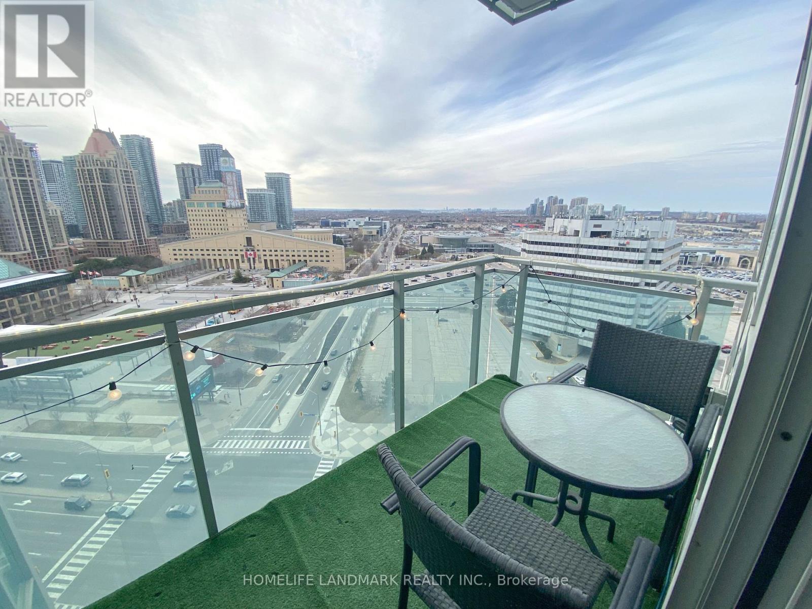 1802 - 3939 Duke Of York Boulevard, Mississauga, Ontario  L5B 4N2 - Photo 35 - W12947284