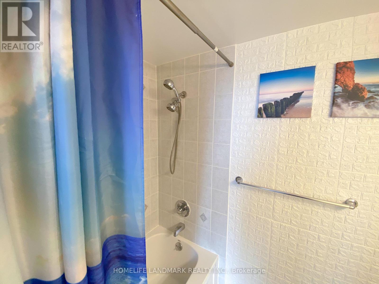 1802 - 3939 Duke Of York Boulevard, Mississauga, Ontario  L5B 4N2 - Photo 40 - W12947284