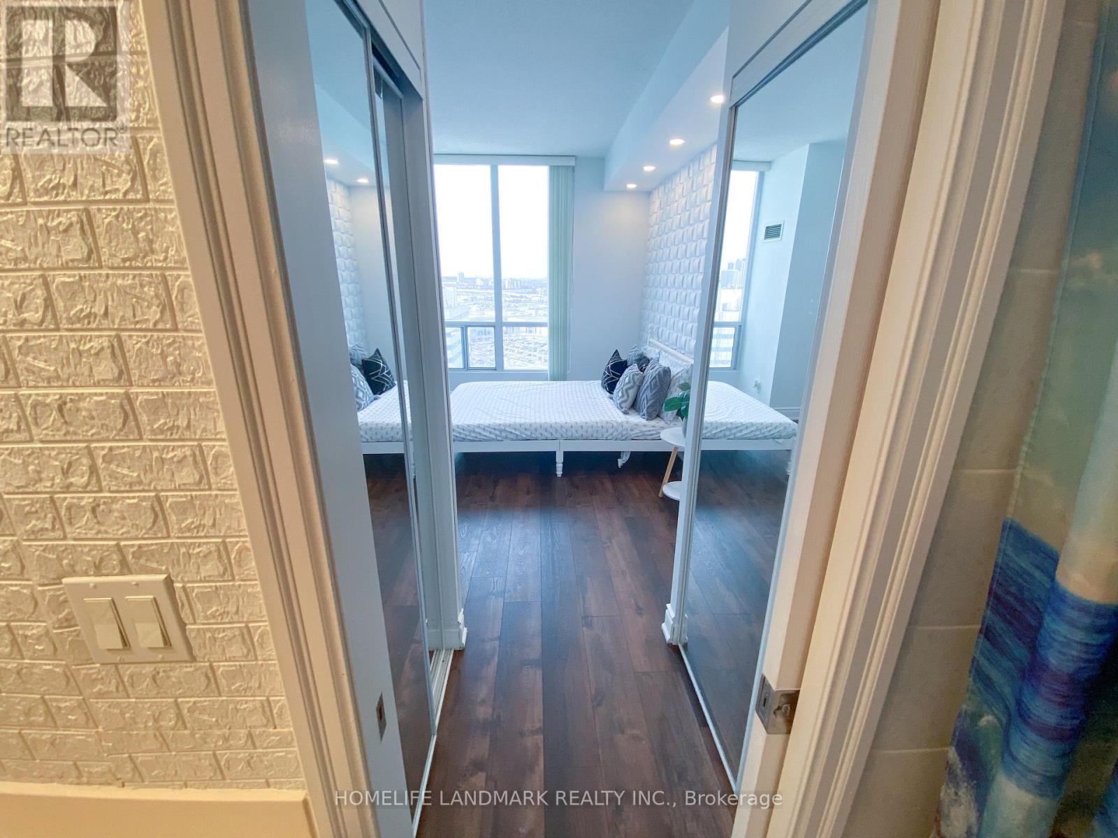 1802 - 3939 Duke Of York Boulevard, Mississauga, Ontario  L5B 4N2 - Photo 41 - W12947284