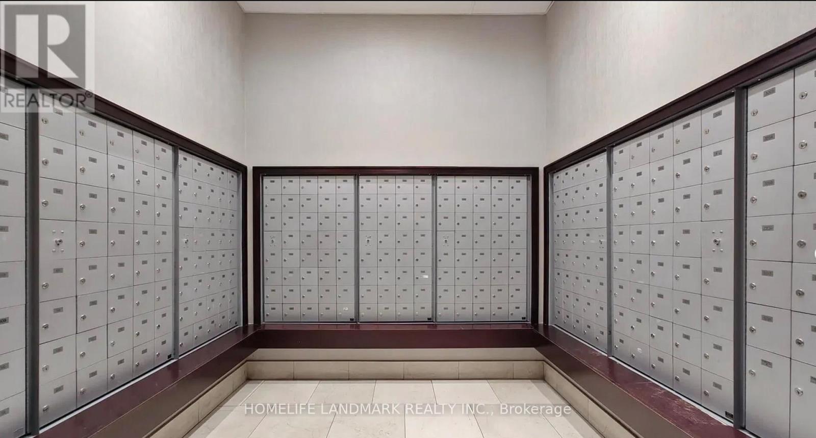 1802 - 3939 Duke Of York Boulevard, Mississauga, Ontario  L5B 4N2 - Photo 48 - W12947284