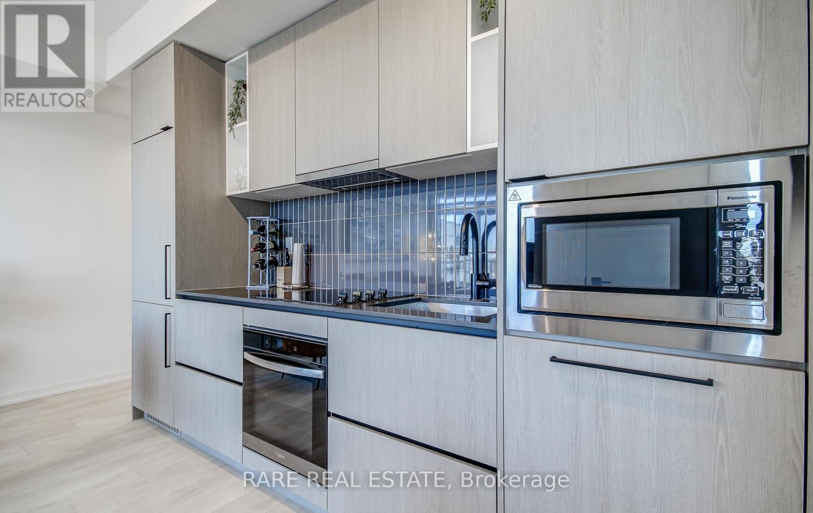 1305 - 1285 Dupont Street, Toronto, Ontario  M6H 0E3 - Photo 11 - W12947286