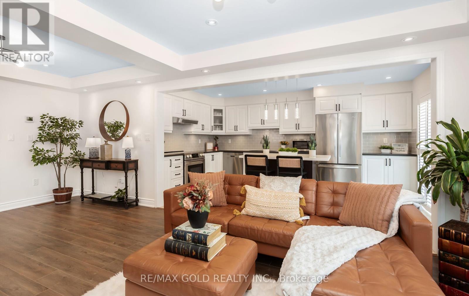 299 Gooding Crescent, Milton, Ontario  L9E 0A9 - Photo 11 - W12947314