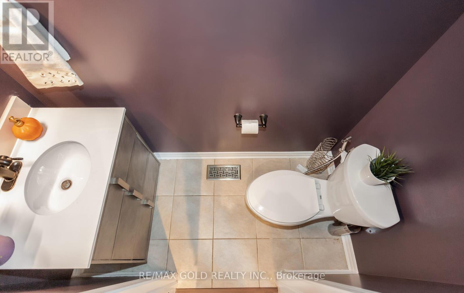 299 Gooding Crescent, Milton, Ontario  L9E 0A9 - Photo 18 - W12947314