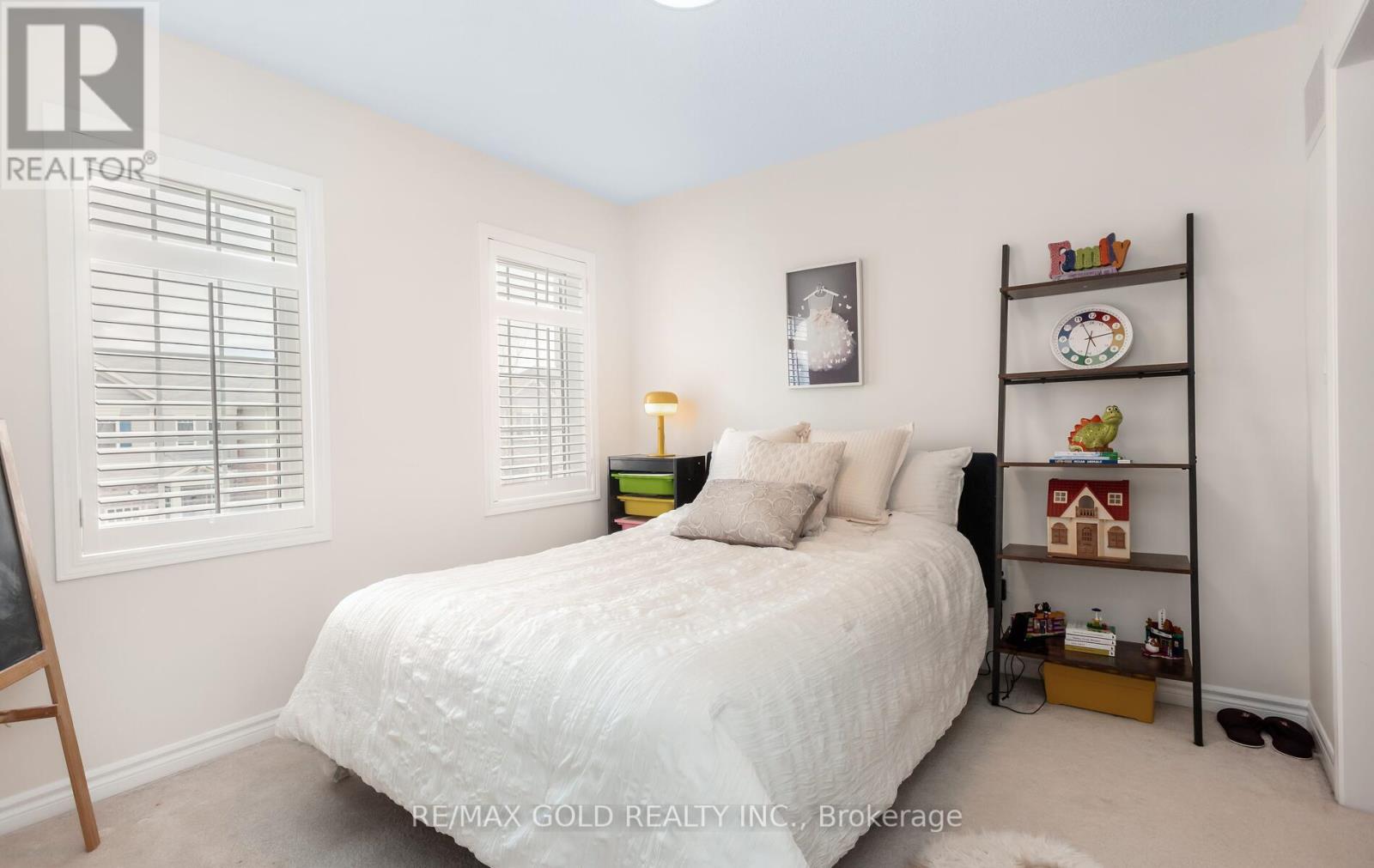 299 Gooding Crescent, Milton, Ontario  L9E 0A9 - Photo 30 - W12947314