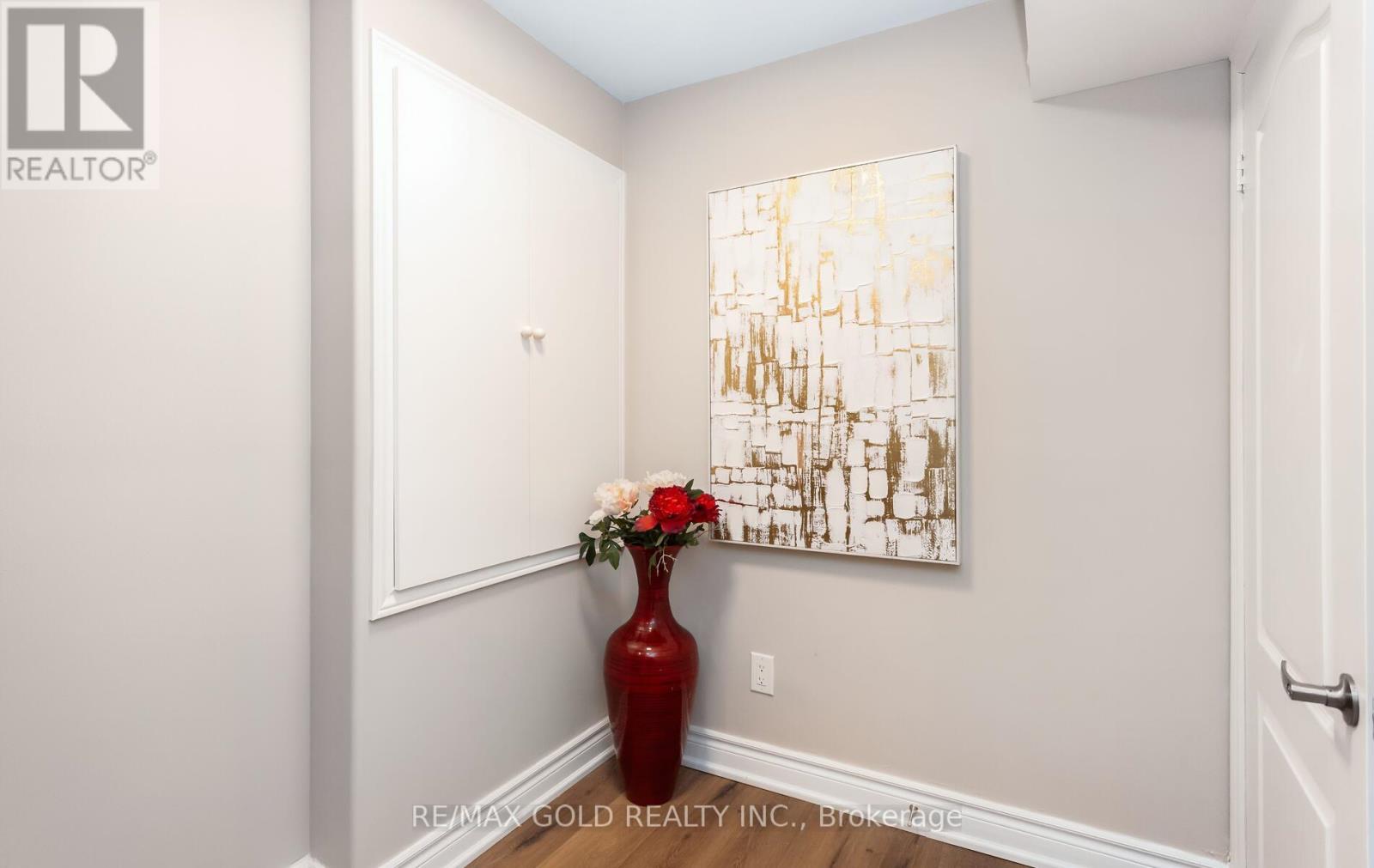 299 Gooding Crescent, Milton, Ontario  L9E 0A9 - Photo 38 - W12947314