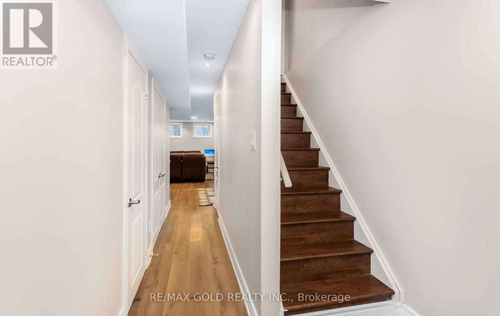 299 Gooding Crescent, Milton, Ontario  L9E 0A9 - Photo 39 - W12947314