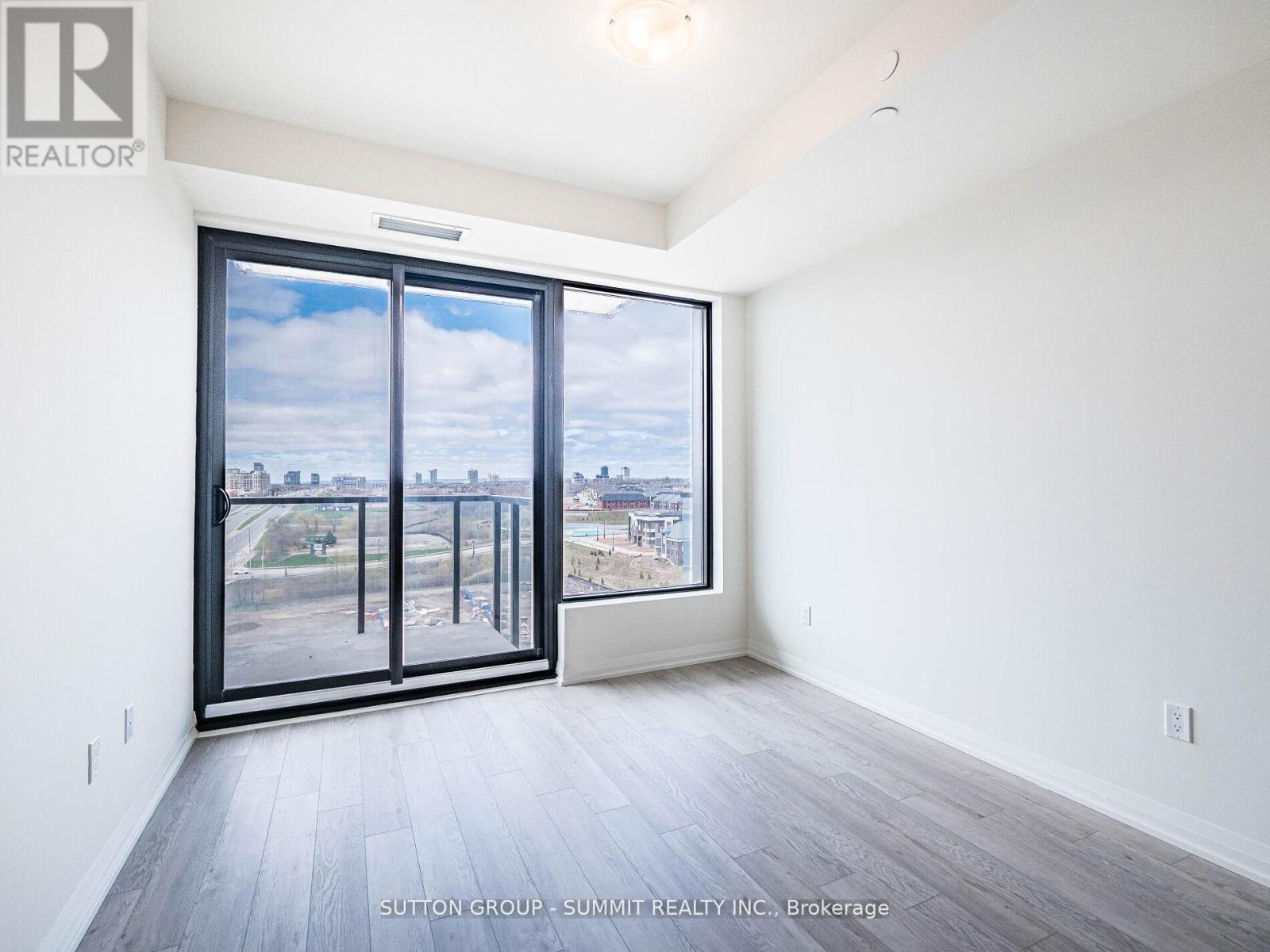 1009 - 3006 William Cutmore Boulevard, Oakville, Ontario  L6H 8A4 - Photo 21 - W12947318