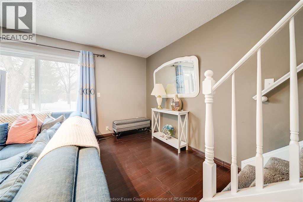2914 Meadowbrook Lane Unit# 1, Windsor, Ontario  N8T 3C8 - Photo 9 - 26005495