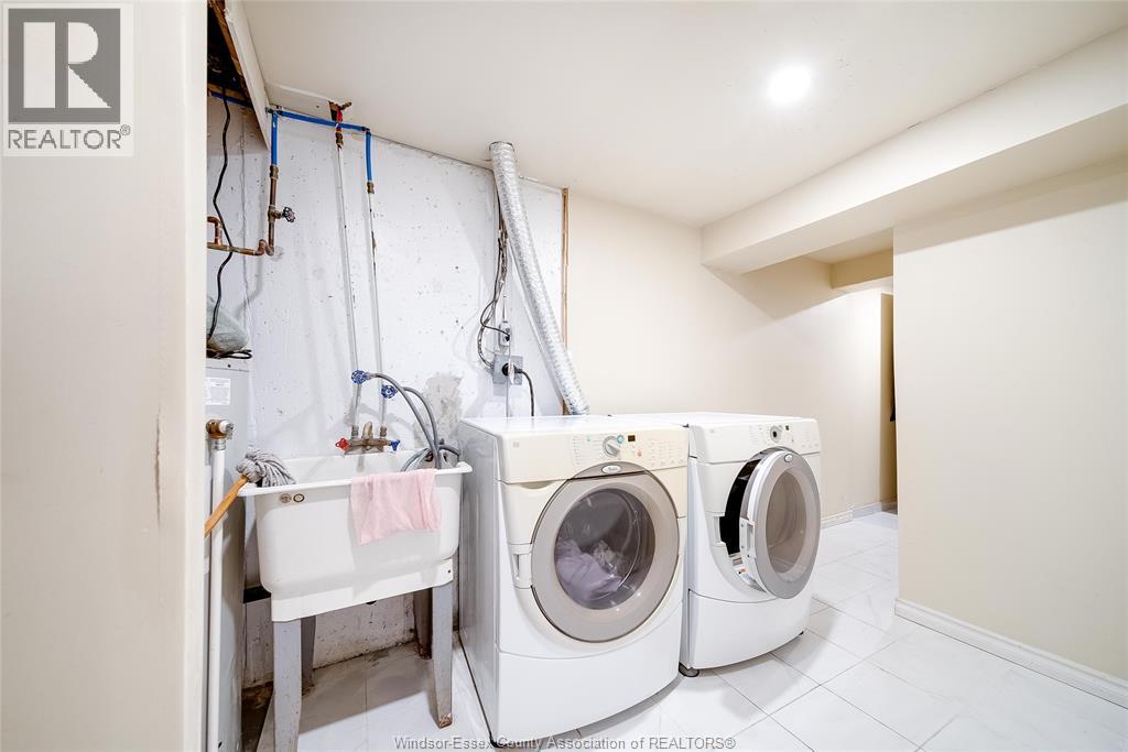 2914 Meadowbrook Lane Unit# 1, Windsor, Ontario  N8T 3C8 - Photo 38 - 26005495