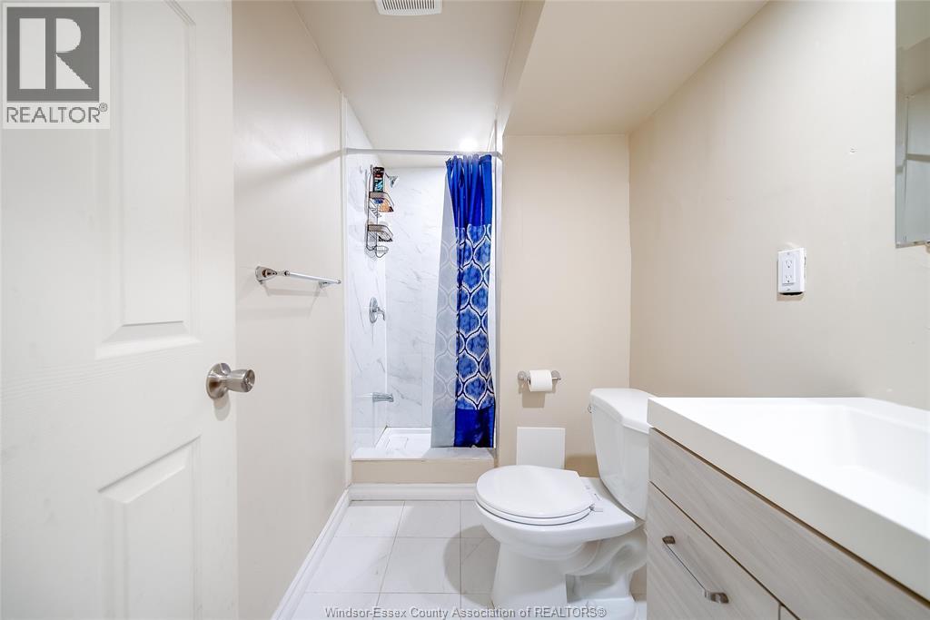 2914 Meadowbrook Lane Unit# 1, Windsor, Ontario  N8T 3C8 - Photo 40 - 26005495