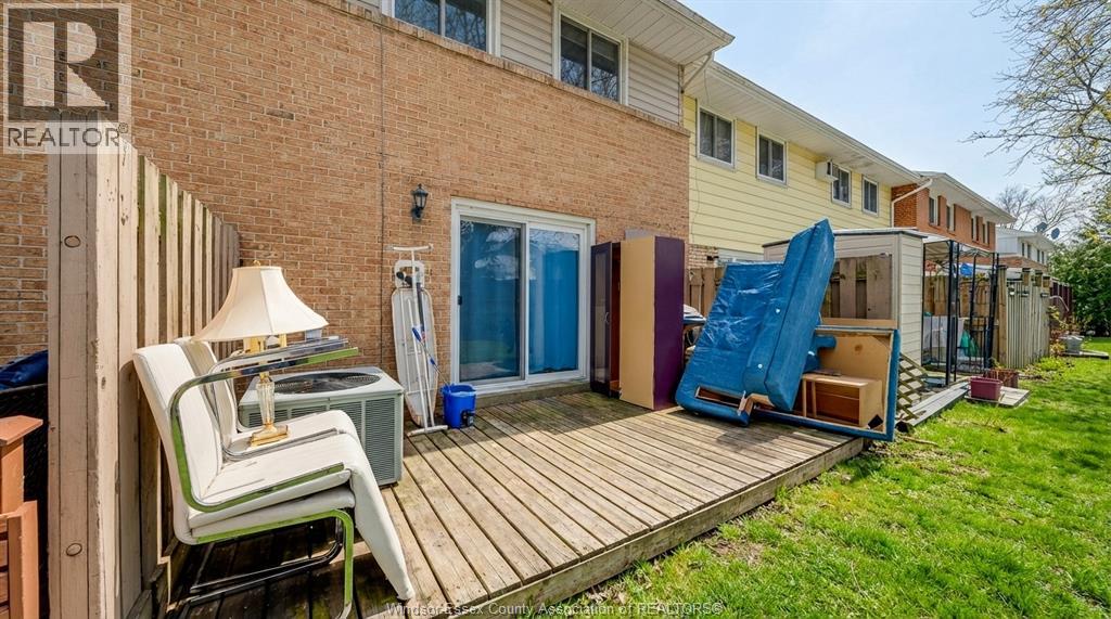 2914 Meadowbrook Lane Unit# 1, Windsor, Ontario  N8T 3C8 - Photo 41 - 26005495