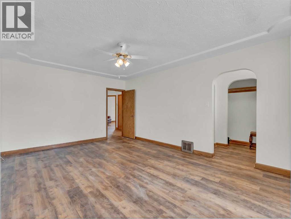 361 10 Street Sw, Medicine Hat, Alberta  t1a 4r6 - Photo 8 - A2297255