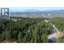 4962 SADDLEWOOD Lane, Radium Hot Springs, British Columbia