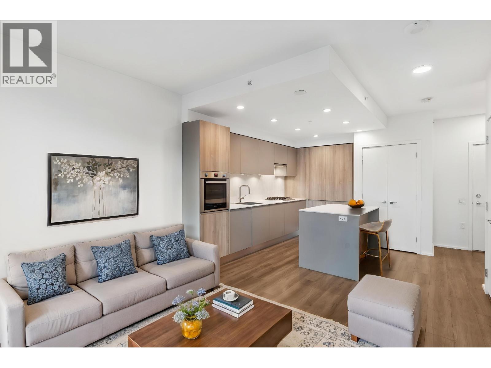 304 3809 Evergreen Place, Burnaby, British Columbia  V3J 0M1 - Photo 5 - R3095619