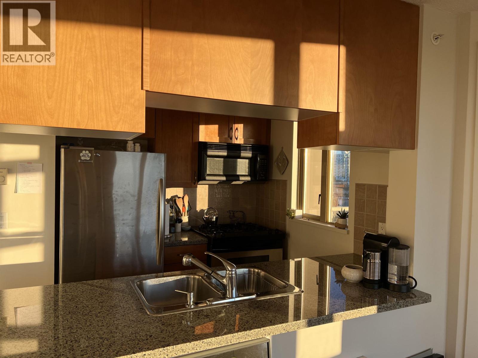 903 1316 W 11th Avenue, Vancouver, British Columbia  V6H 4G8 - Photo 3 - R3105639