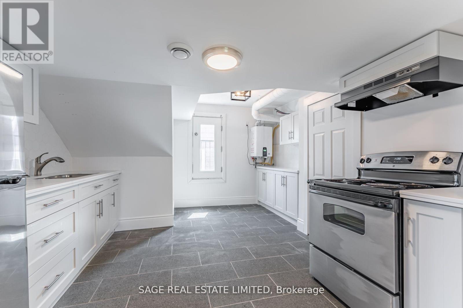 3rd - 459 Aberdeen Avenue, Hamilton, Ontario  L8P 2S4 - Photo 12 - X12947122