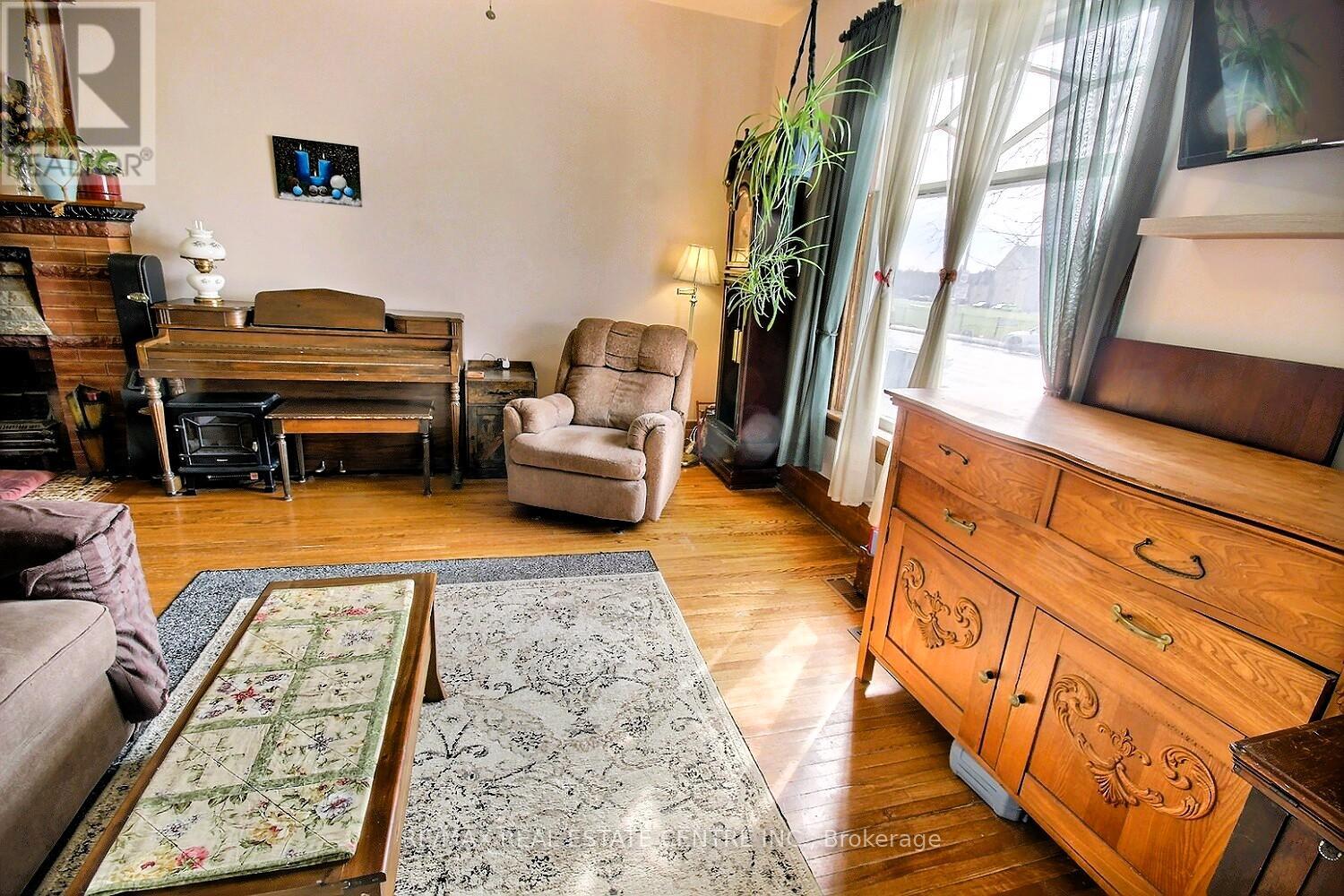 223 Water Street, Cambridge, Ontario  N1R 3B9 - Photo 3 - X12947170