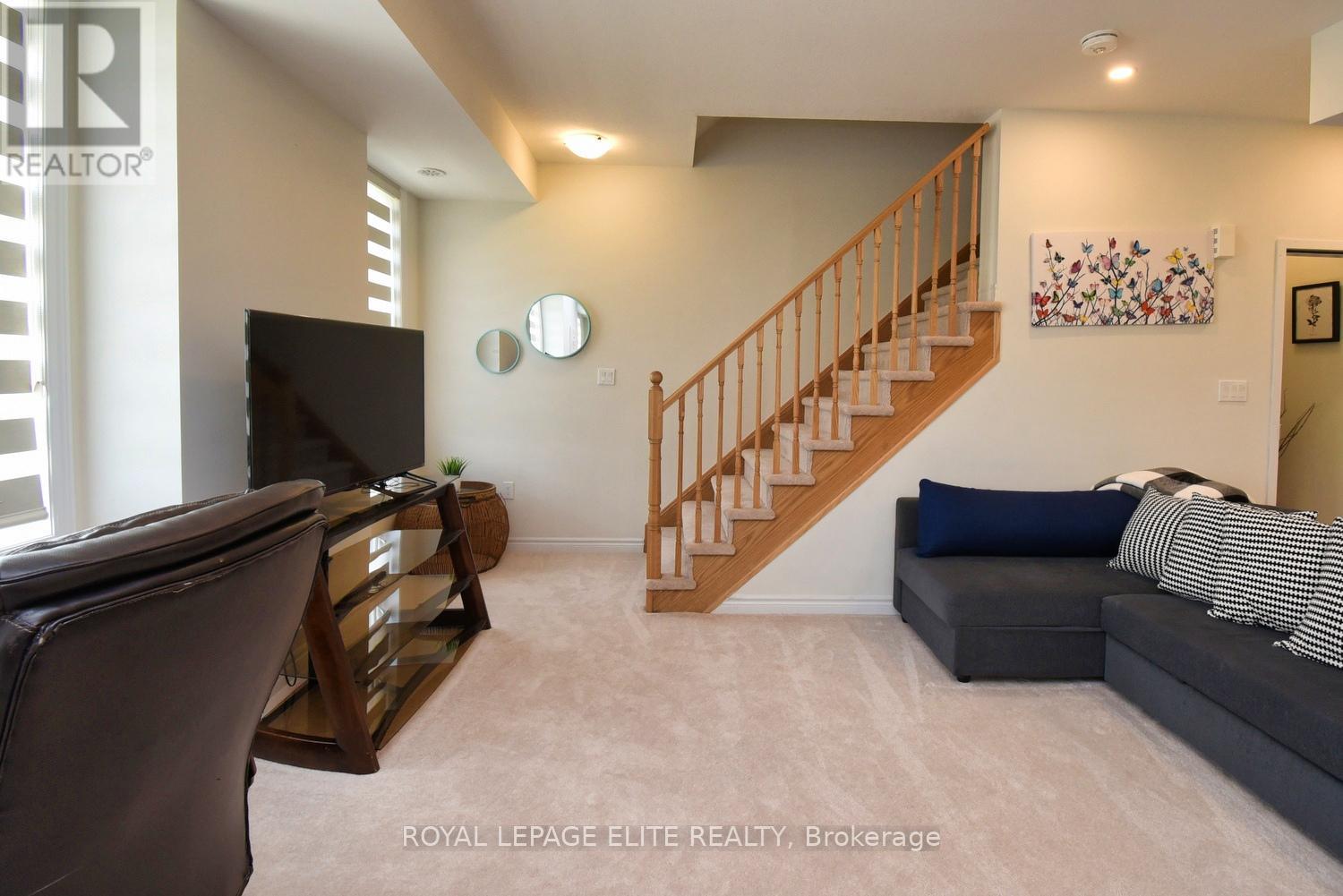 69 - 383 Dundas Street E, Hamilton, Ontario  L8B 1X6 - Photo 4 - X12947176