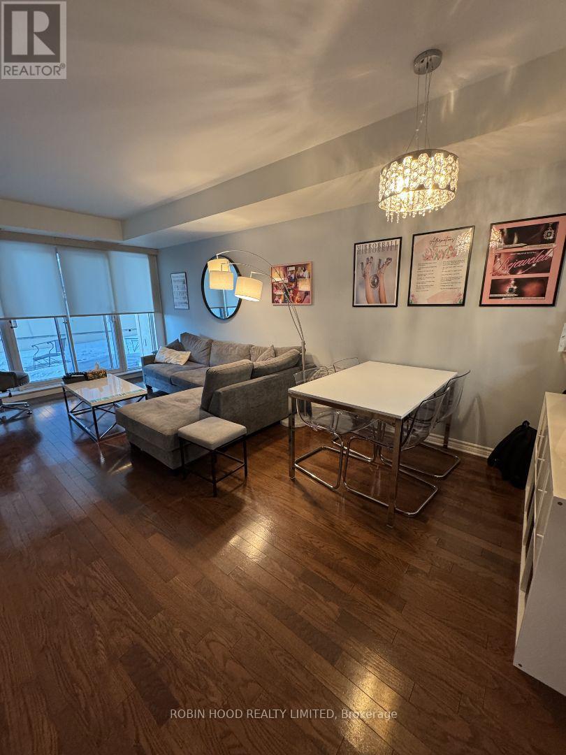 Unit 201 - 200 Rideau Street, Ottawa, Ontario  K1N 5Y1 - Photo 2 - X12947186