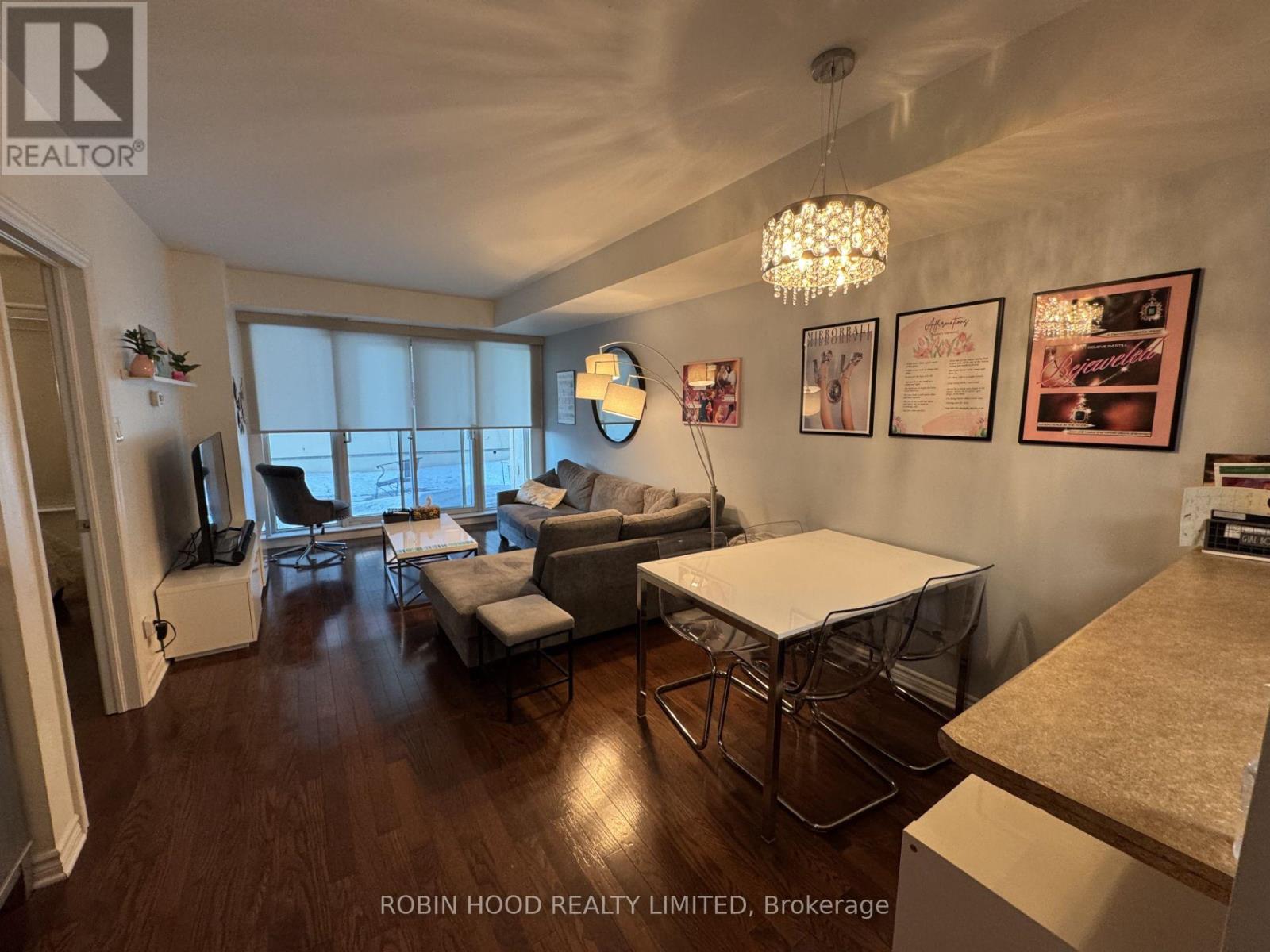 Unit 201 - 200 Rideau Street, Ottawa, Ontario  K1N 5Y1 - Photo 3 - X12947186