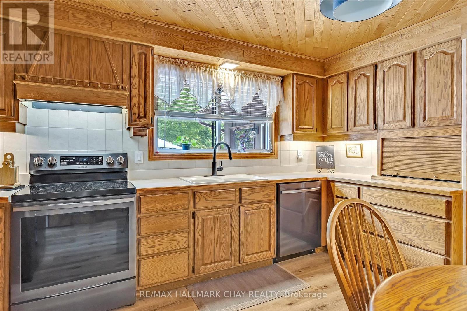 1009 Fairbairn Street, Peterborough, Ontario  K9K 1C1 - Photo 13 - X12947188