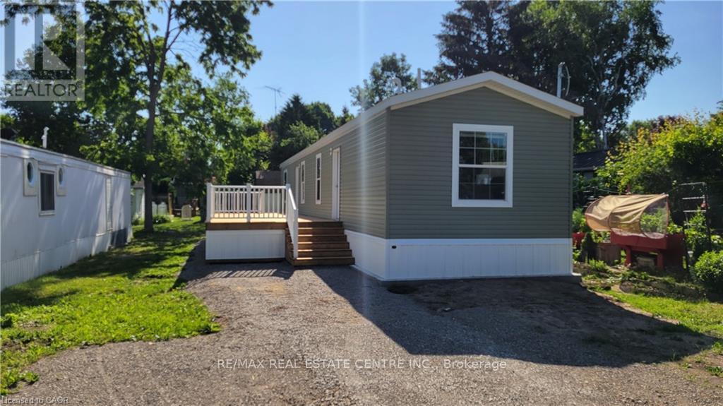 77 PARK LANE, Hamilton, Ontario