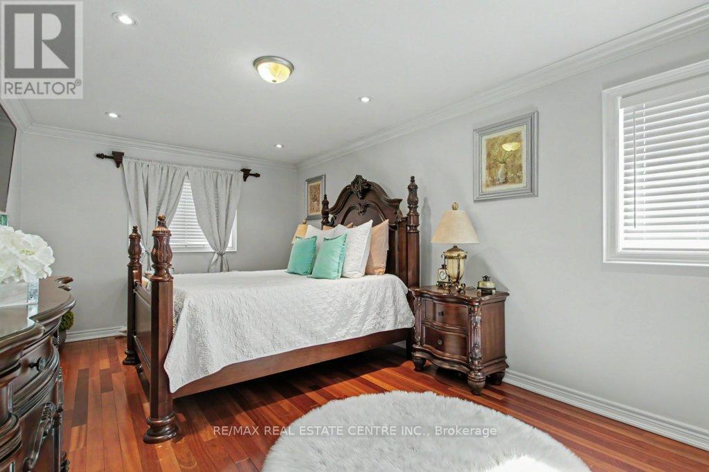 284 Normanhurst Avenue, Hamilton, Ontario  L8H 5N4 - Photo 29 - X12947220