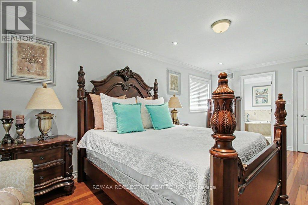 284 Normanhurst Avenue, Hamilton, Ontario  L8H 5N4 - Photo 30 - X12947220