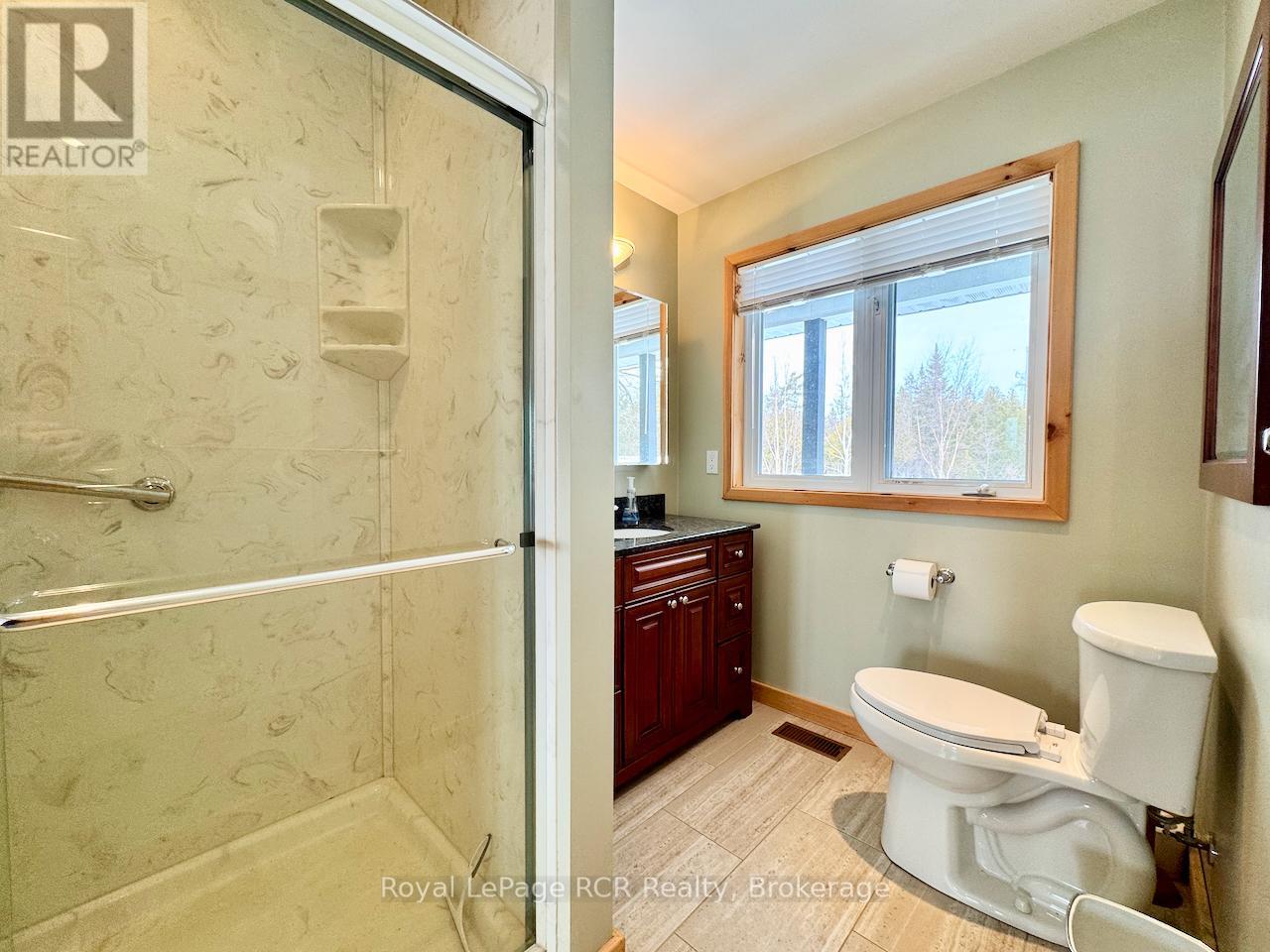 34 Hatt Street, Northern Bruce Peninsula, Ontario  N0H 2R0 - Photo 16 - X12912866