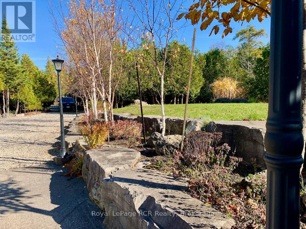 34 Hatt Street, Northern Bruce Peninsula, Ontario  N0H 2R0 - Photo 33 - X12912866