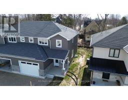 16 ROBERTS STREET N, Huron East, Ontario