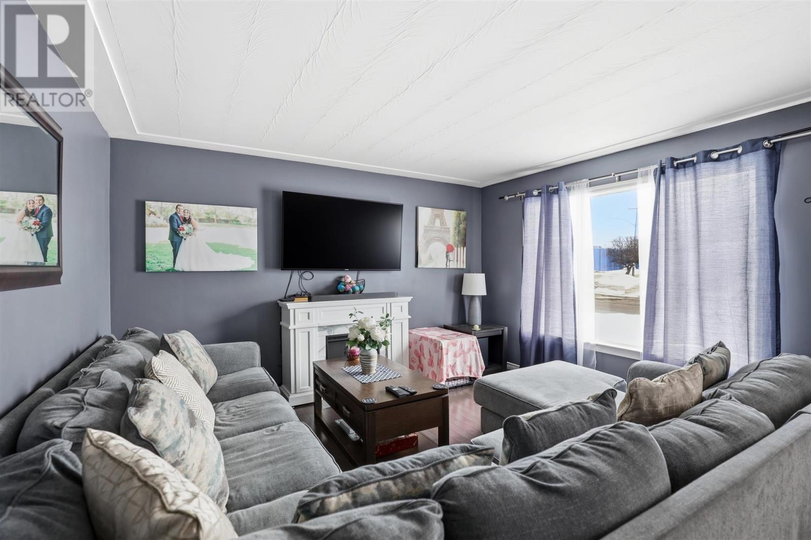 8 White Oak Dr W, Sault Ste Marie, Ontario  P6C 2H6 - Photo 5 - SM260593