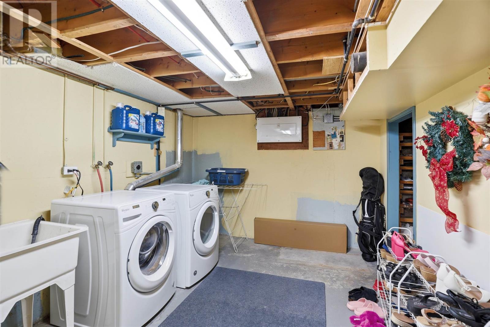 8 White Oak Dr W, Sault Ste Marie, Ontario  P6C 2H6 - Photo 33 - SM260593