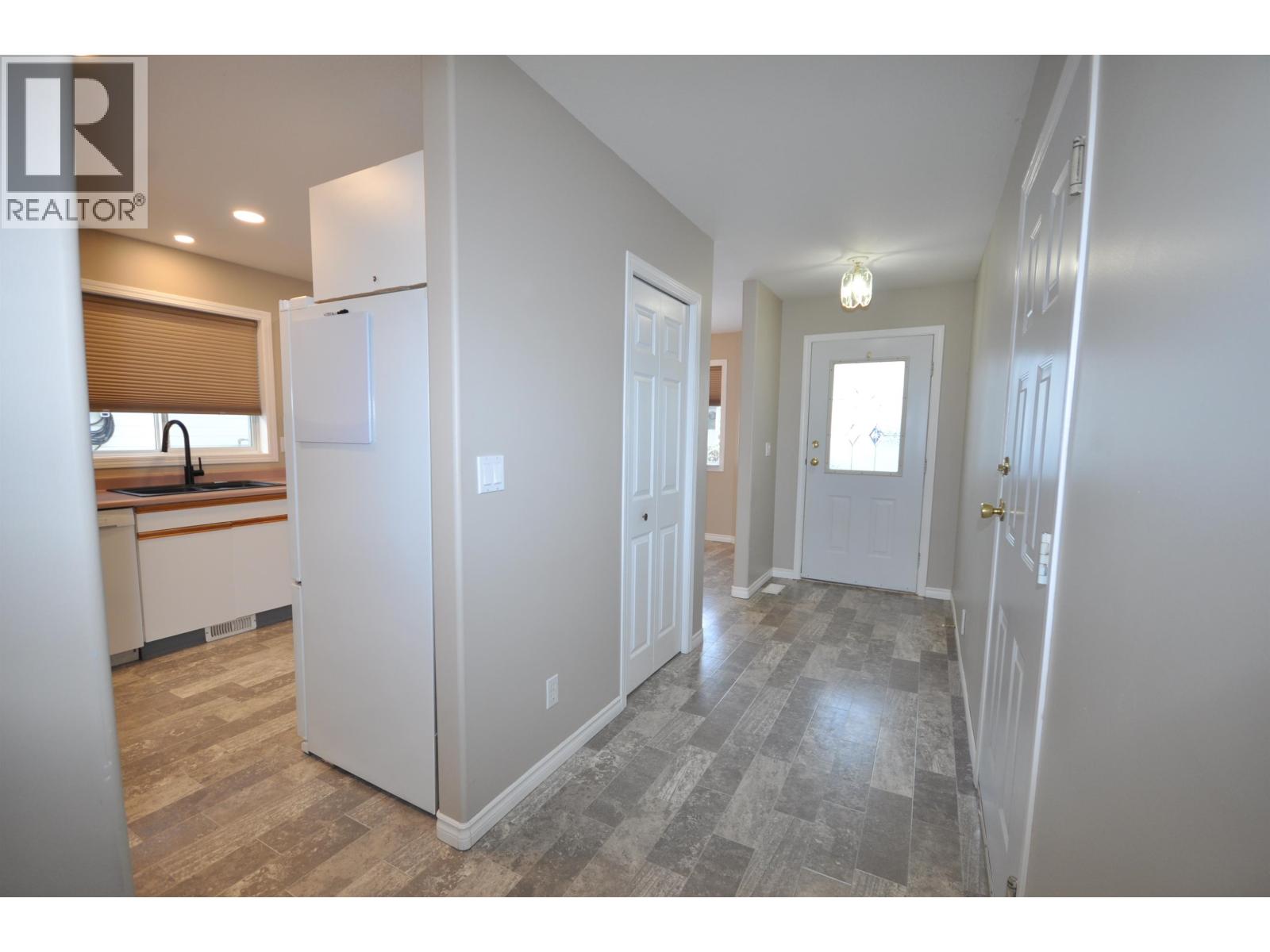 45 500 Wotzke Drive, Williams Lake, British Columbia  V2G 4S9 - Photo 11 - R3071597