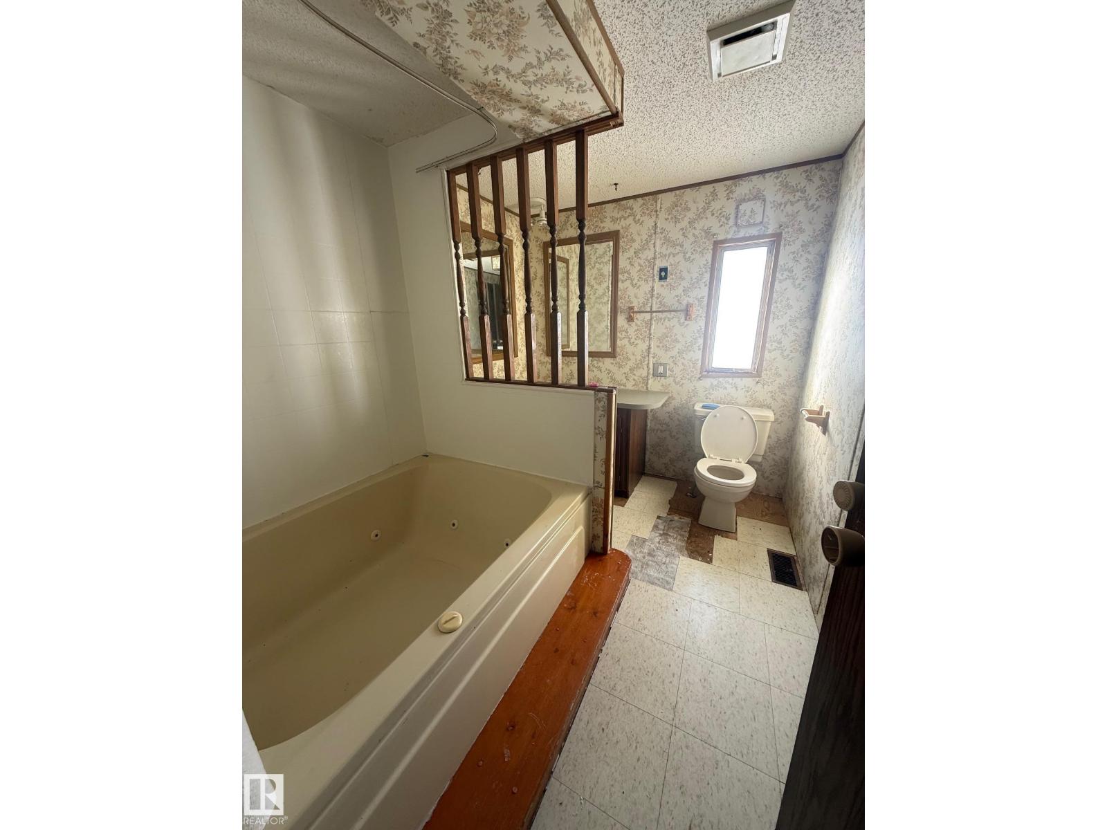 4904 51 Av, Opal, Alberta  T0A 2R0 - Photo 10 - E4466335