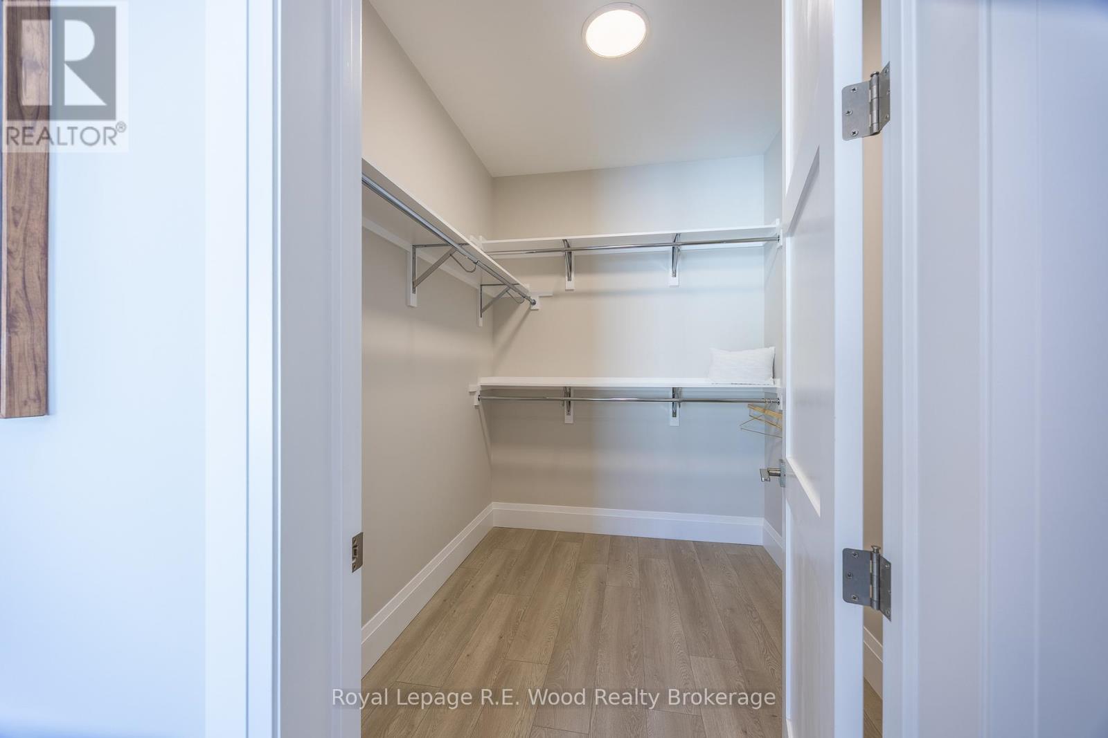 15 Greenhill Drive, Tillsonburg, Ontario  N4G 2K6 - Photo 23 - X12947438