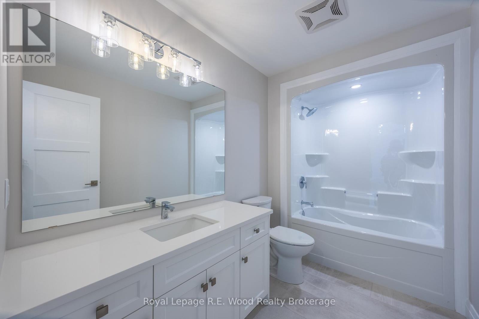 15 Greenhill Drive, Tillsonburg, Ontario  N4G 2K6 - Photo 31 - X12947438