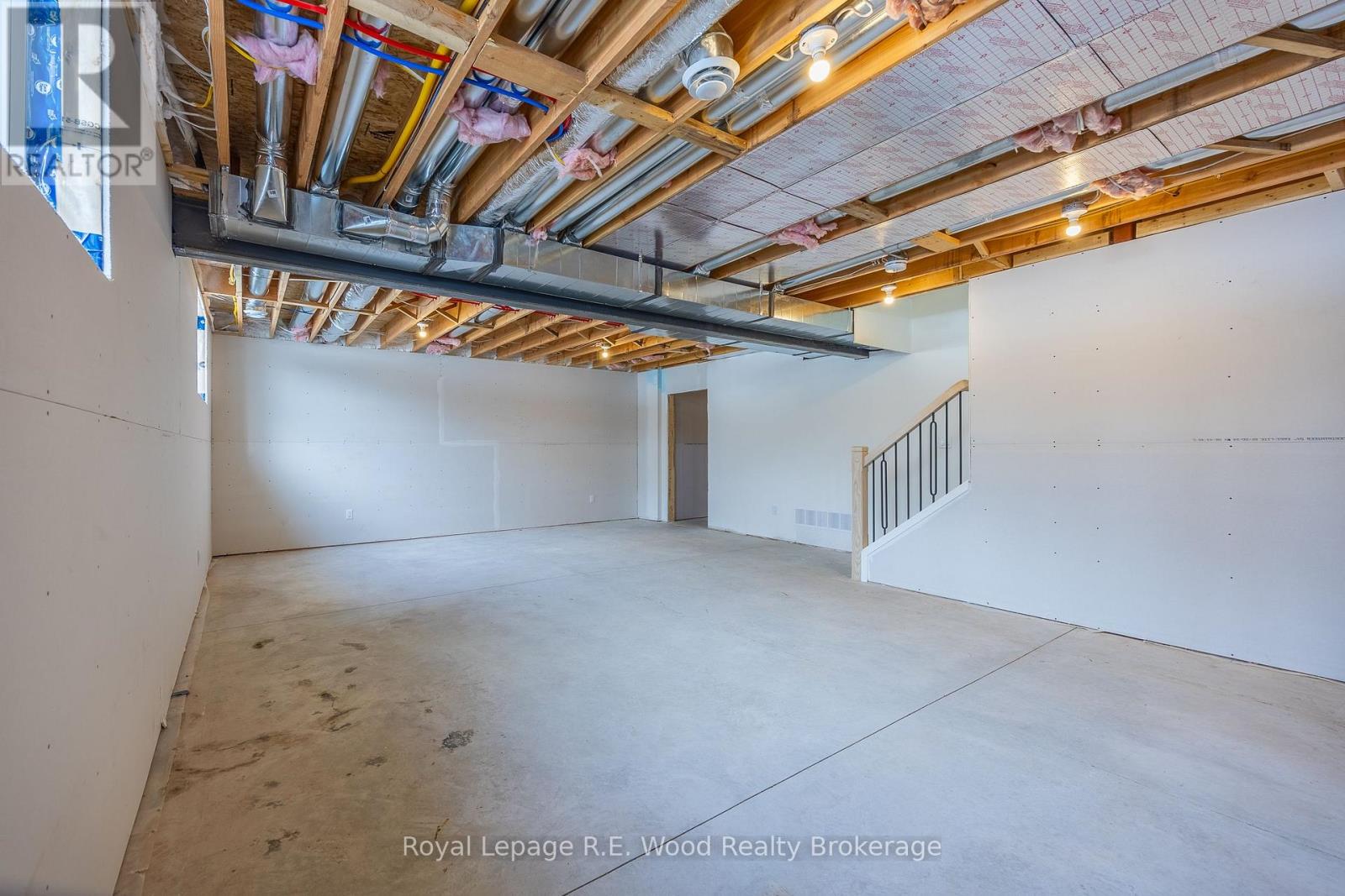 11 Greenhill Drive, Tillsonburg, Ontario  N4G 0L4 - Photo 35 - X12947440