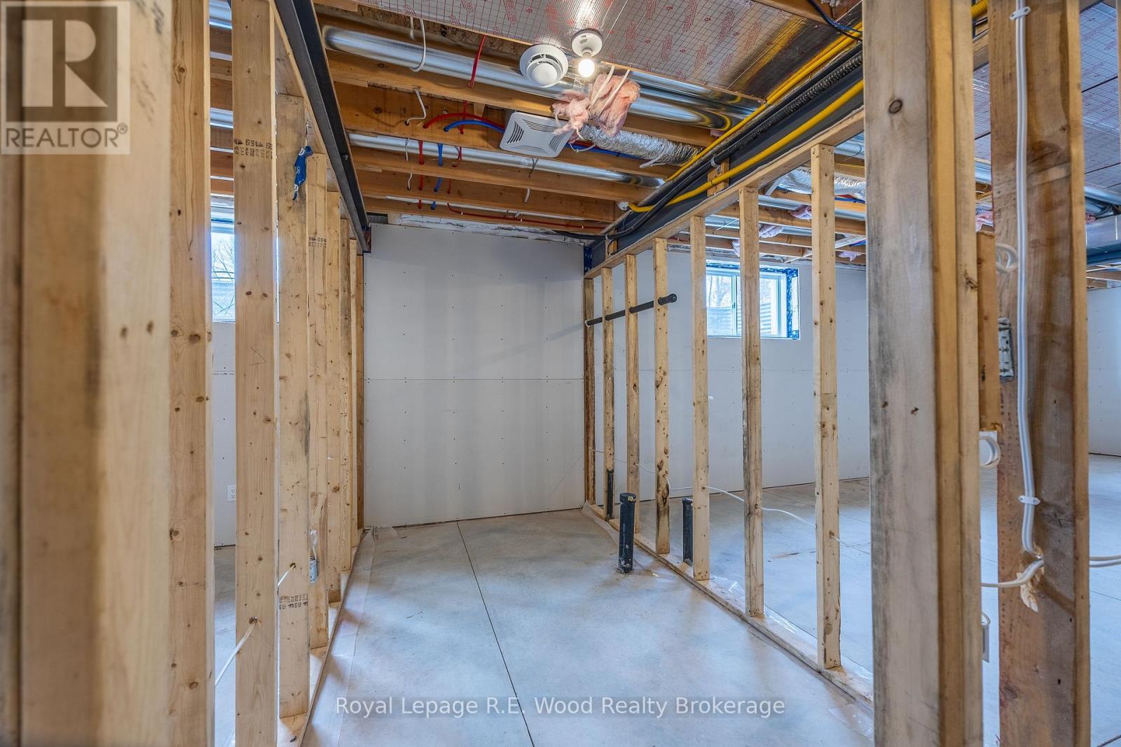 11 Greenhill Drive, Tillsonburg, Ontario  N4G 0L4 - Photo 39 - X12947440