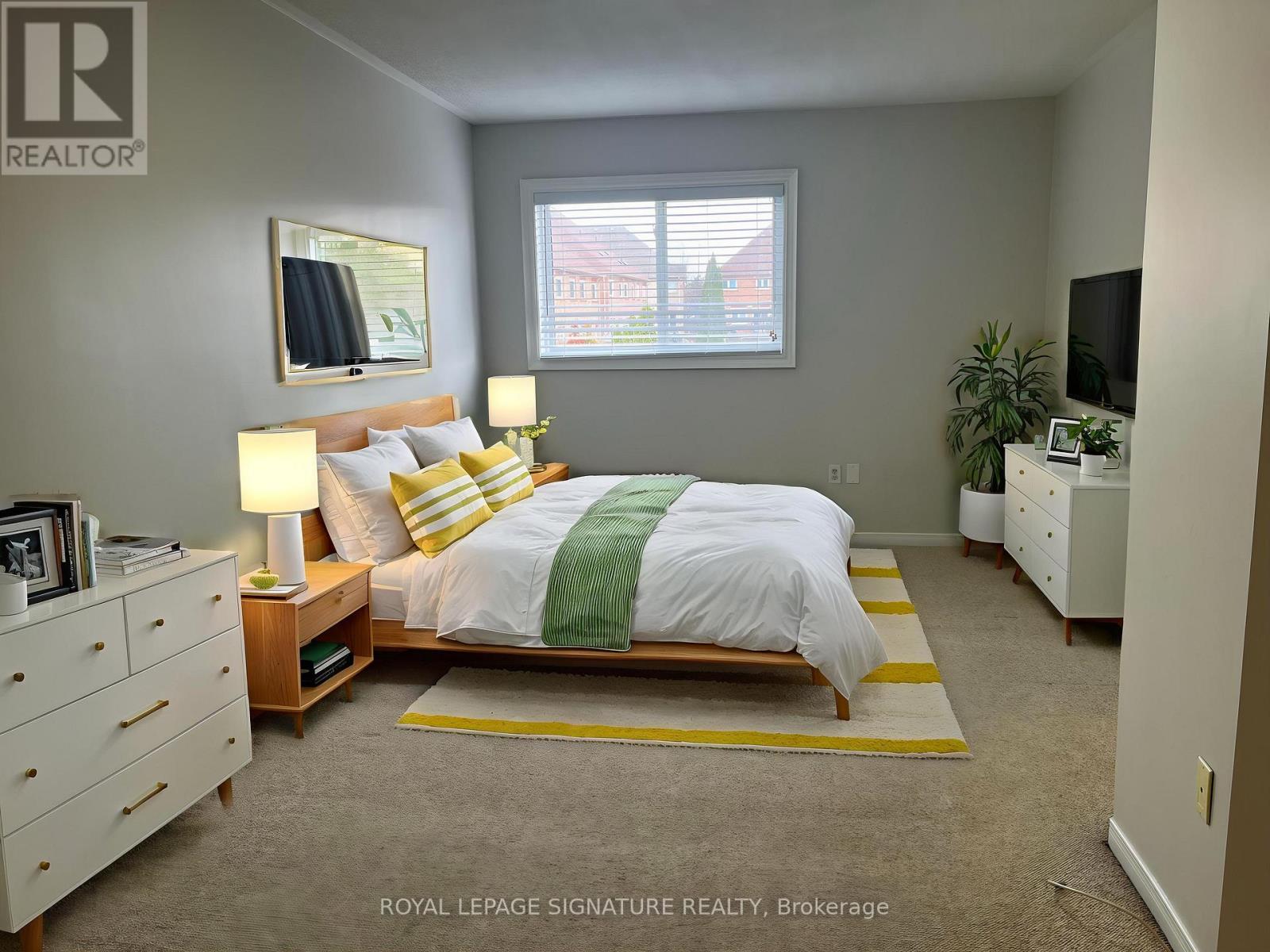 3819 Allcroft Road, Mississauga, Ontario  L5N 7E1 - Photo 6 - W12918288