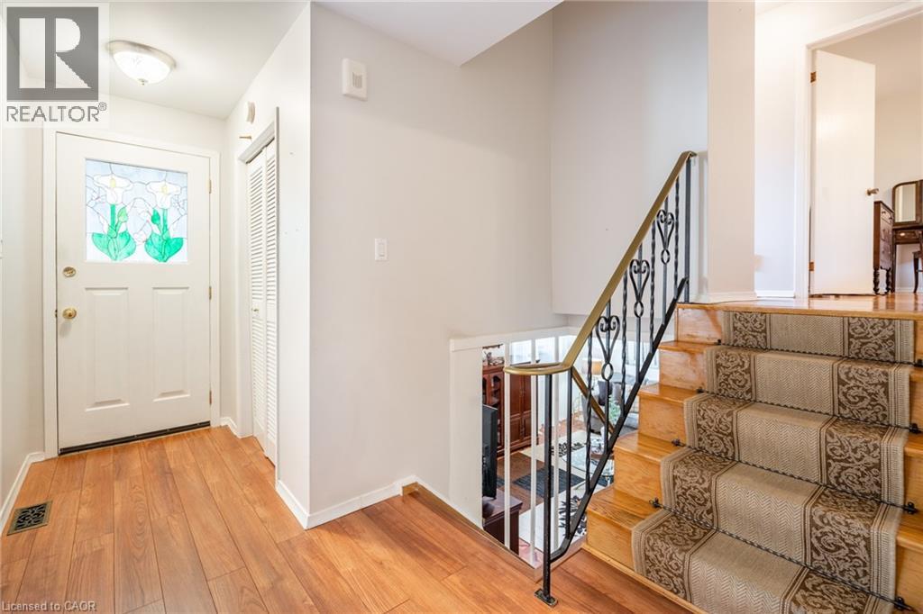 82 Turnbull Road, Dundas, Ontario  L9H 3W9 - Photo 22 - 40817065