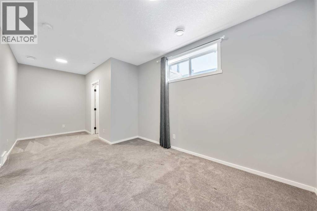 98 Lucas Crescent NW, Calgary, Alberta  T3G 3M9 - Photo 39 - A2292462