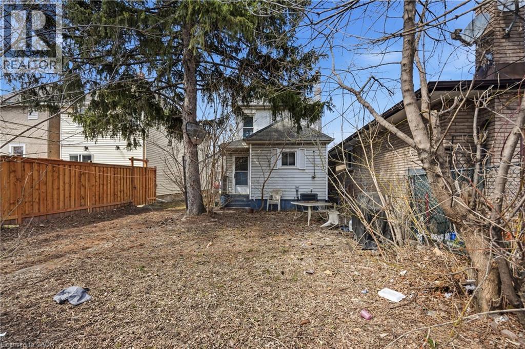 250 Rosslyn Avenue N, Hamilton, Ontario  L8L 7R1 - Photo 6 - 40816755