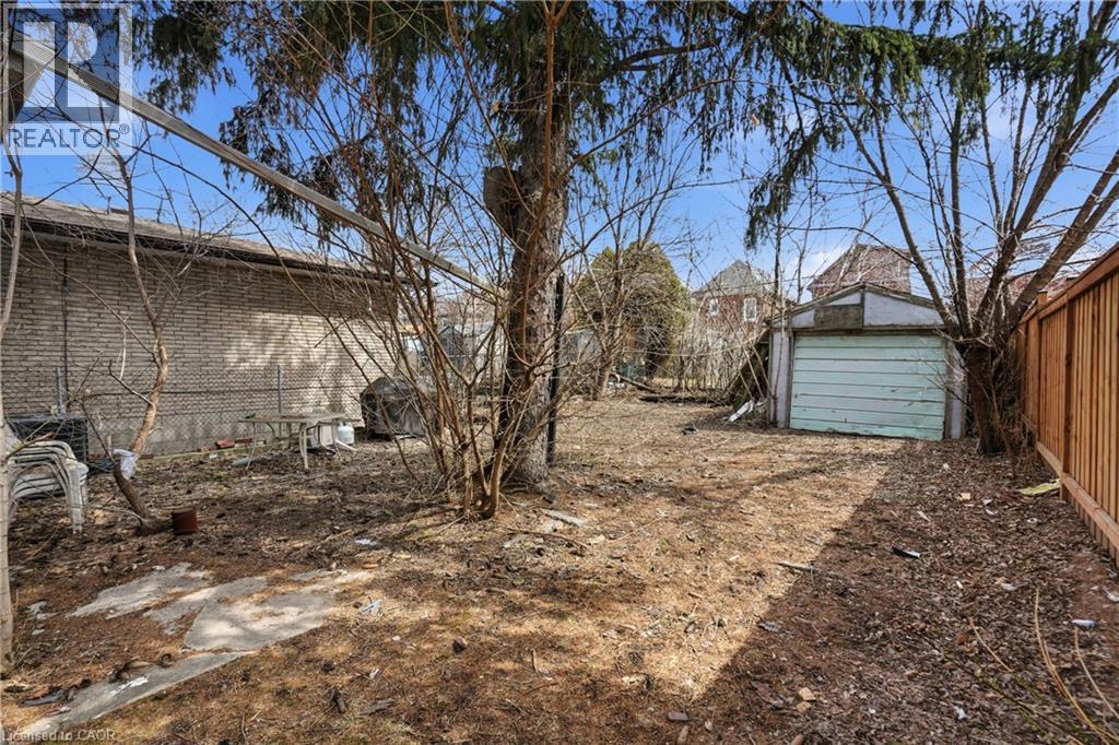 250 Rosslyn Avenue N, Hamilton, Ontario  L8L 7R1 - Photo 7 - 40816755