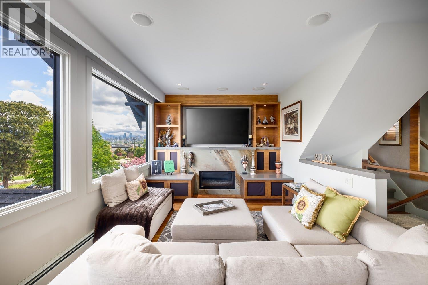 3240 W 1st Avenue, Vancouver, British Columbia  V6K 1H5 - Photo 4 - R3106041