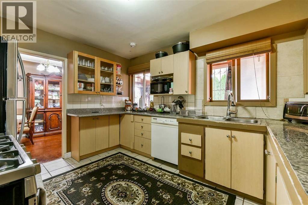 7340 Imperial Street, Burnaby, British Columbia  V5E 1N7 - Photo 7 - R3106054