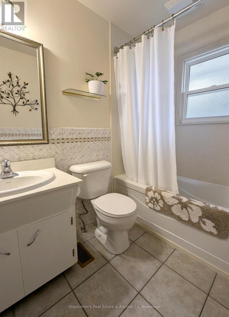 3943 Line 9 Line, Perth South, Ontario  N4X 1C5 - Photo 20 - X12947362