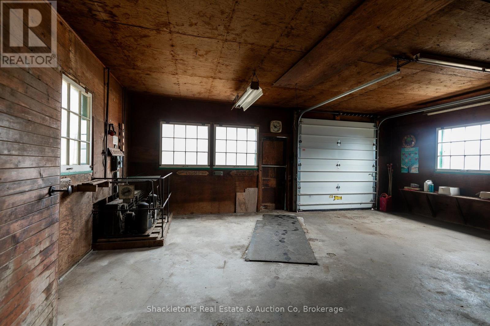 3943 Line 9 Line, Perth South, Ontario  N4X 1C5 - Photo 29 - X12947362