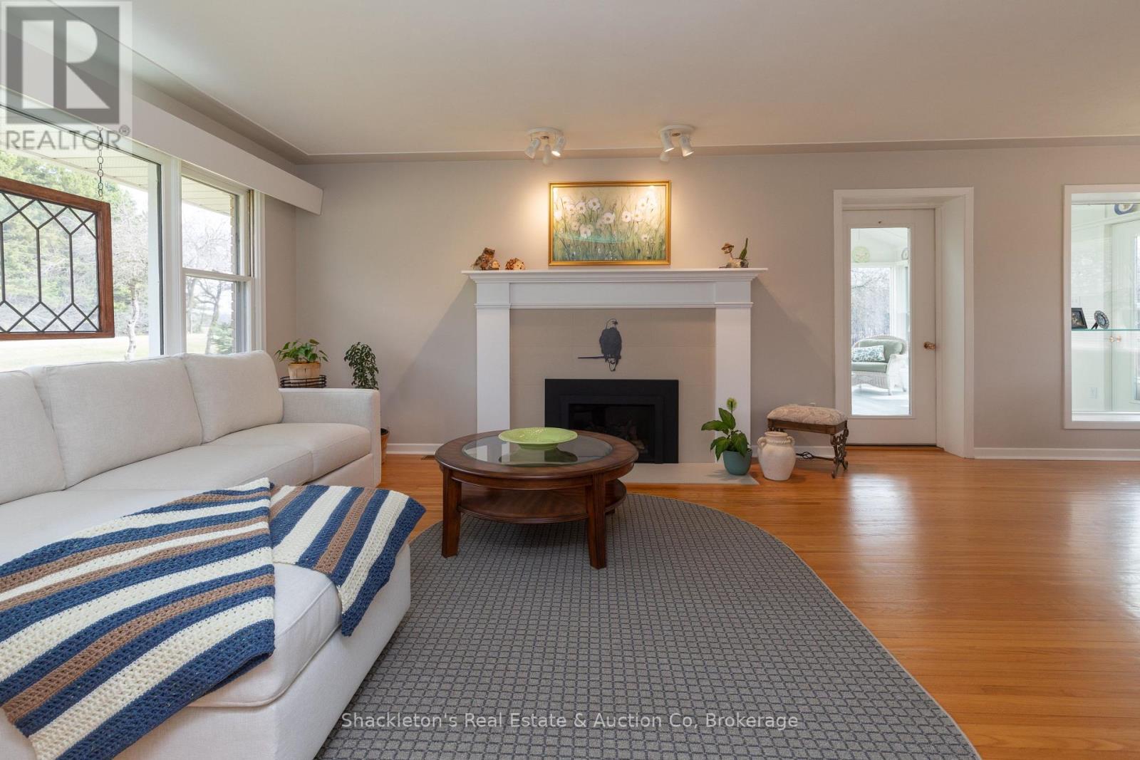 3943 Line 9 Line, Perth South, Ontario  N4X 1C5 - Photo 6 - X12947362