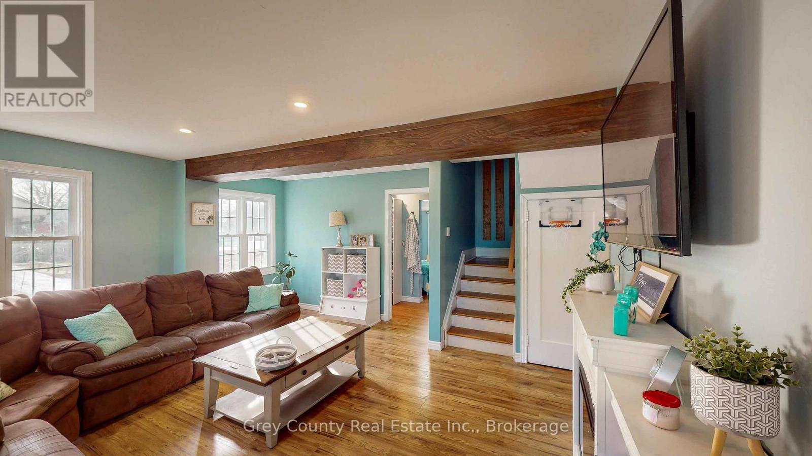 120 Mark Street W, Grey Highlands, Ontario  N0C 1H0 - Photo 12 - X12947454